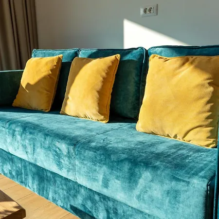 Apartament Mohost Urban Premium - Modern Retreat By The Mountains *