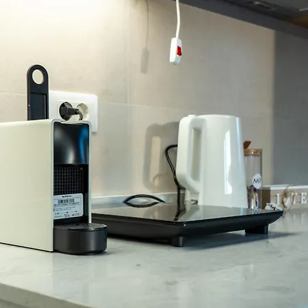 Mohost Urban 2 - Modern Retreat By The Mountains Appartamento Braşov