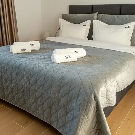 Apartamento Mohost Urban 2 - Exquisite Mountain View Retreat Braşov