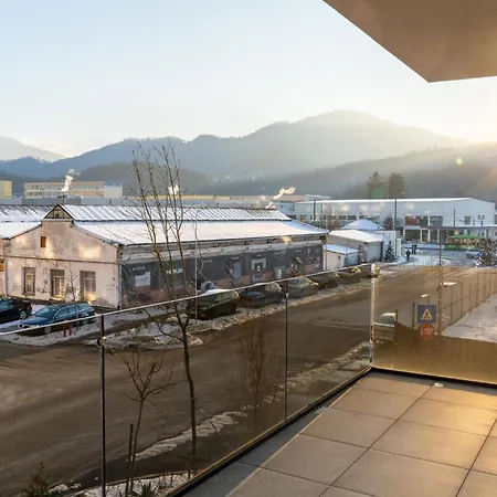 Mohost Urban 2 - Modern Retreat By The Mountains *