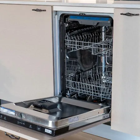 Mohost Urban 2 - Modern Retreat By The Mountains Appartamento