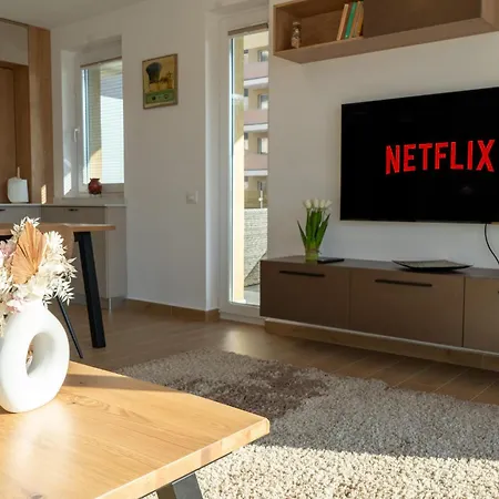 Appartamento Mohost Urban 2 - Modern Retreat By The Mountains