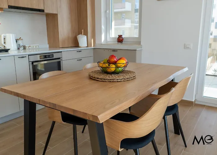 Mohost Urban 2 - Modern Retreat By The Mountains * Brasov