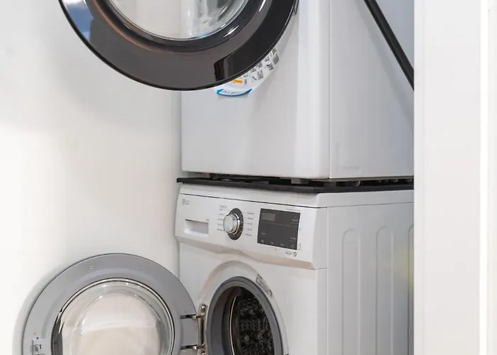 Mohost Urban 2 - Modern Retreat By The Mountains Брашов